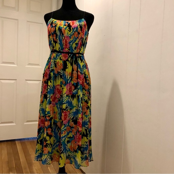 NWOT Loft Tropical Floral Fire Dress - Picture 9 of 11